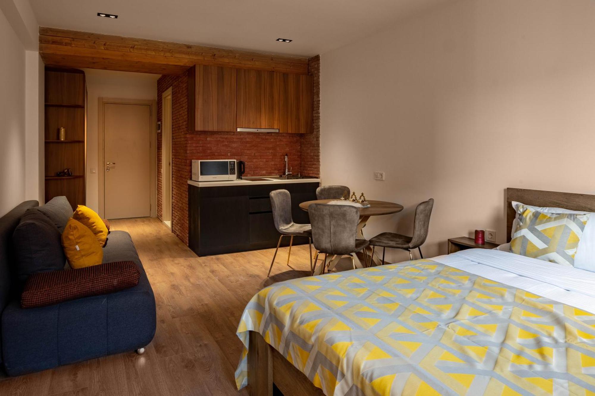 Four Seasons - New Gudauri Aparthotel Room photo